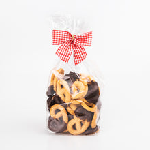 Laden Sie das Bild in den Galerie-Viewer, Butter-Vanillebrezeln mit Kuvertüre