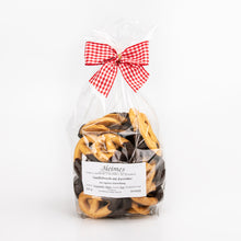 Laden Sie das Bild in den Galerie-Viewer, Butter-Vanillebrezeln mit Kuvertüre
