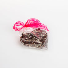 Laden Sie das Bild in den Galerie-Viewer, Knusperherz