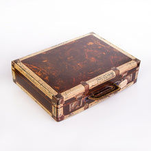 Laden Sie das Bild in den Galerie-Viewer, Präsent Eine Reise durchs Tal-Vital